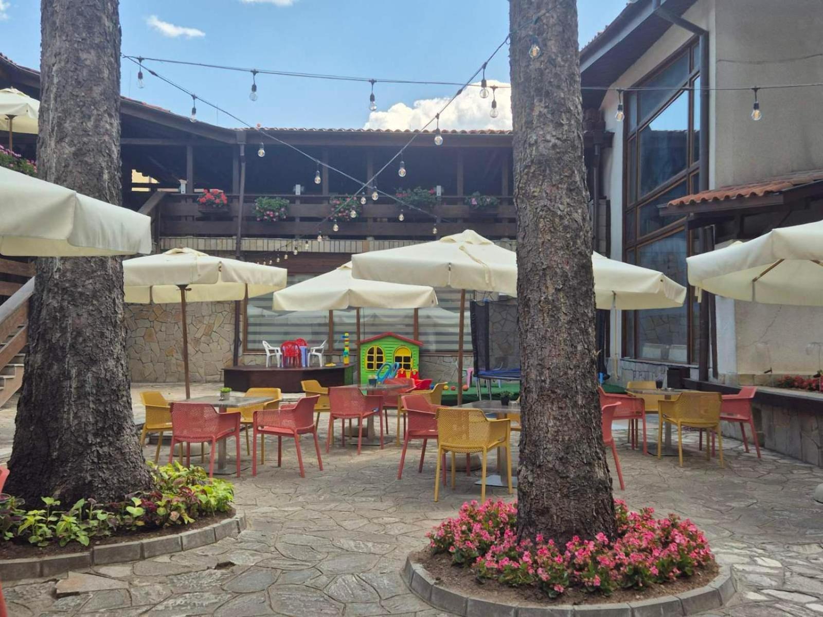 Hotel Pirin Bansko Eksteriør billede